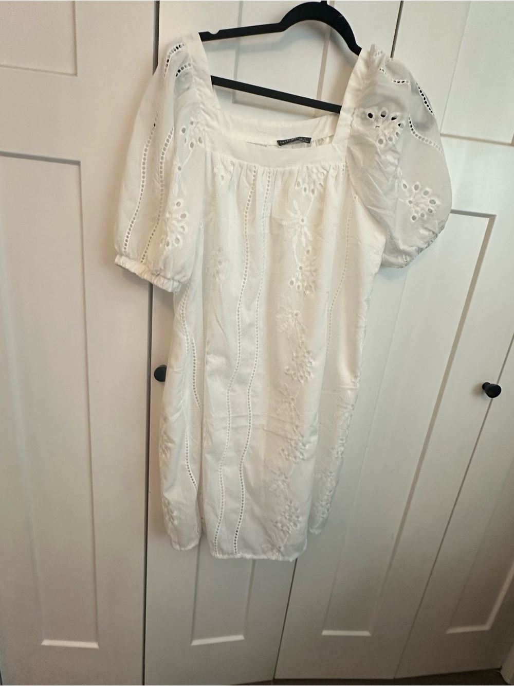 White Eyelet Square-Neck Puff Sleeve Dress